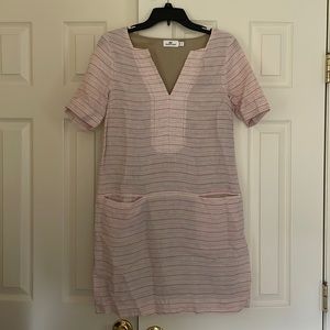 Women’s vineyard vines dress, size 6, pink stripe and cream color